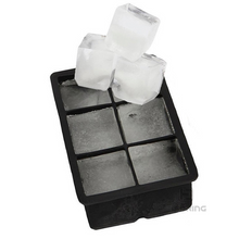 BPA Free Silicone Large Ice Cube Tray, Personalized 8 Cavity Silicone Ice Cube Tray